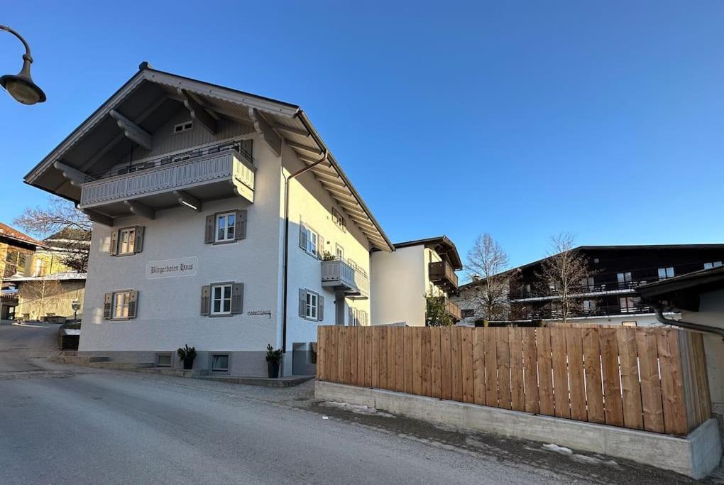 Der Buergerbote Zur Hohen Salve Apartment